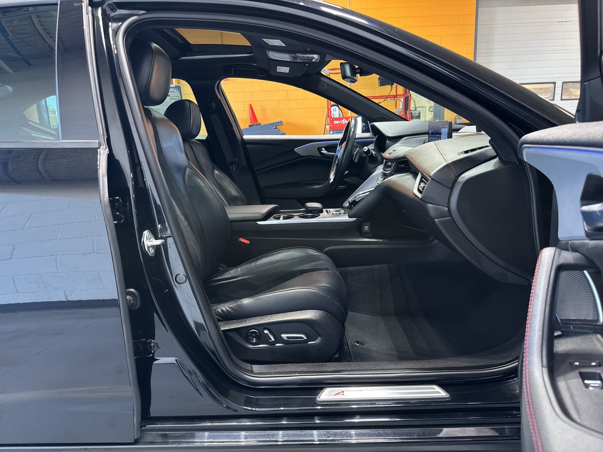 2021 Acura TLX w/A-Spec Package