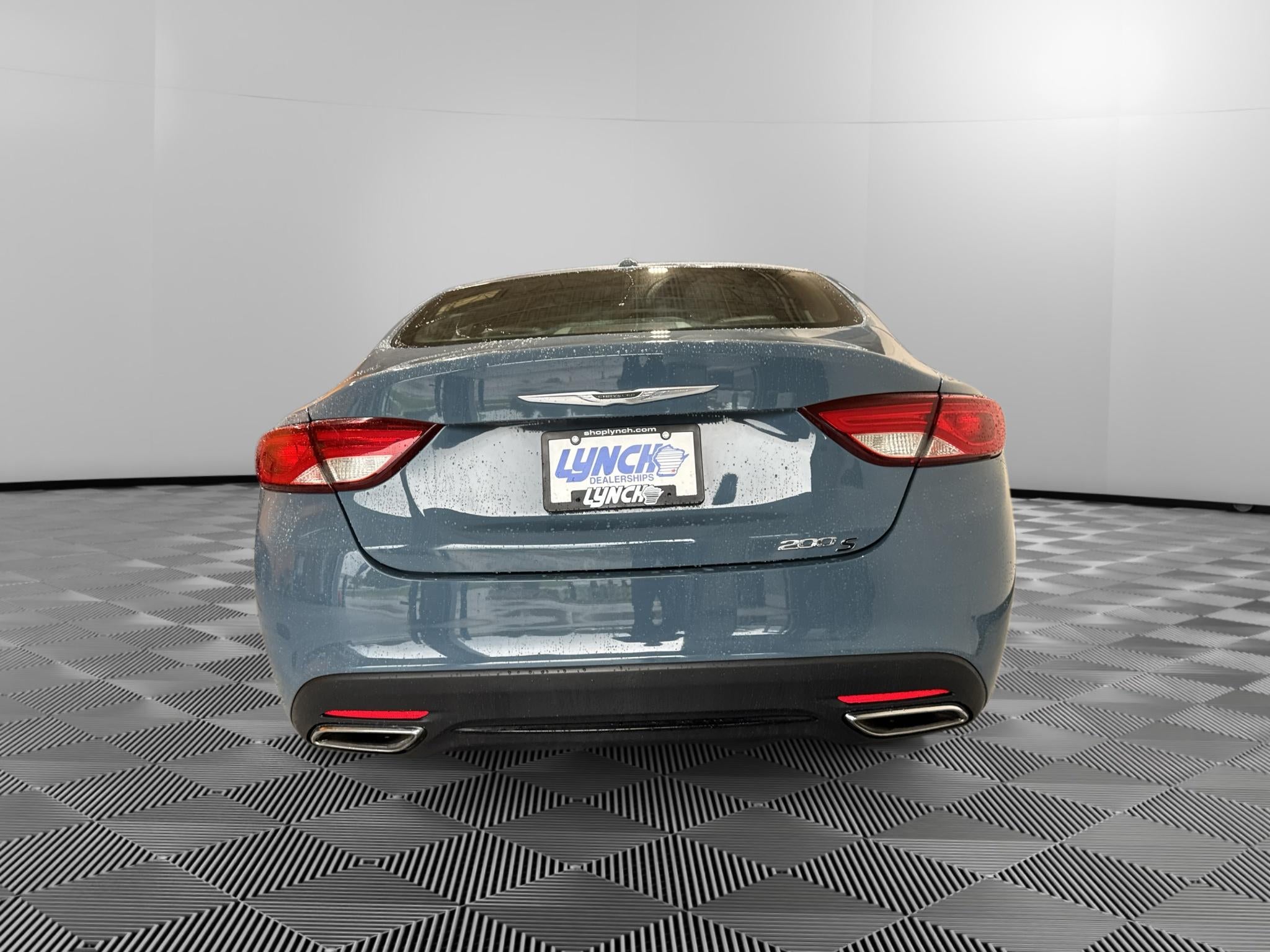 2015 Chrysler 200 S