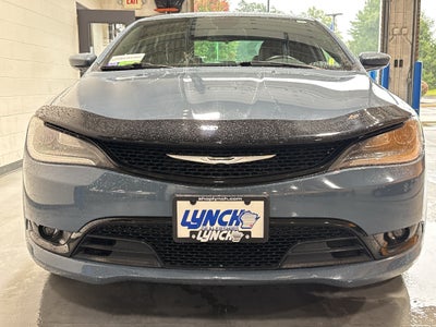 2015 Chrysler 200 S