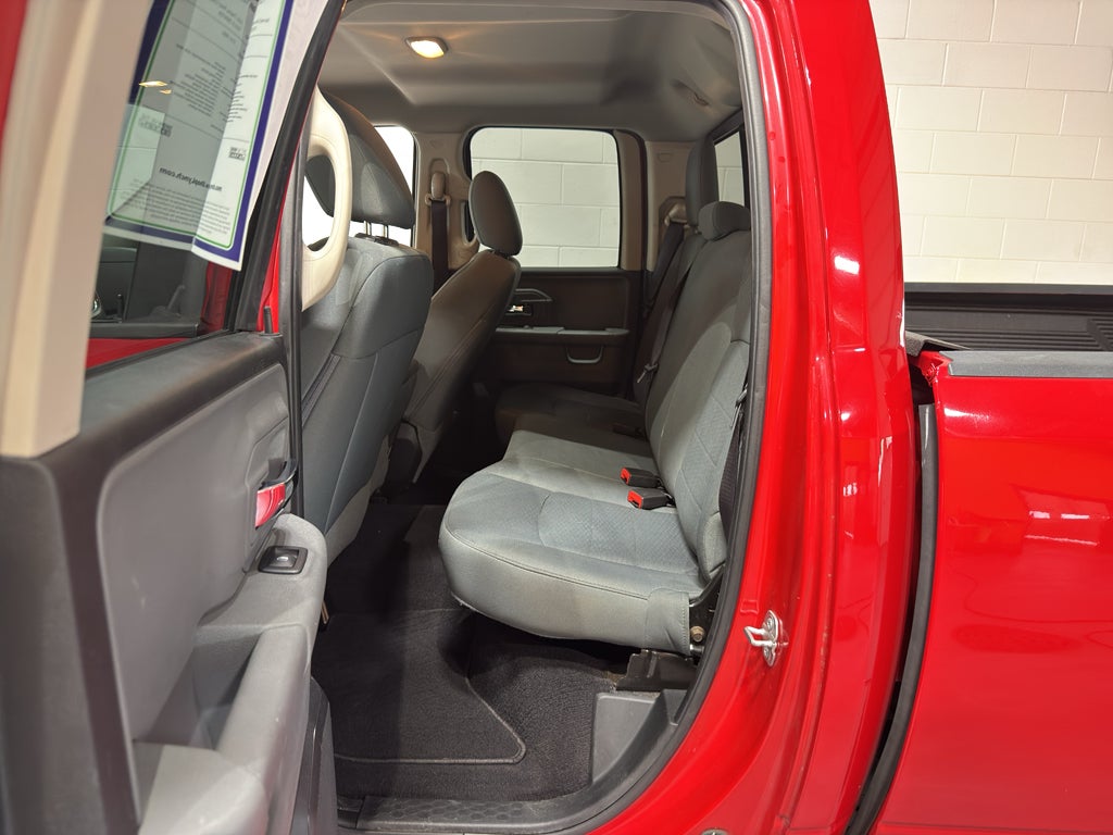 2018 RAM 1500 SLT