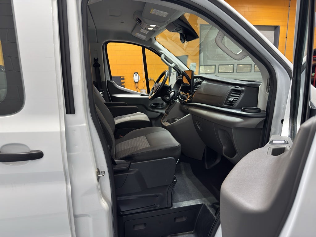 2024 Ford Transit Passenger Wagon XL