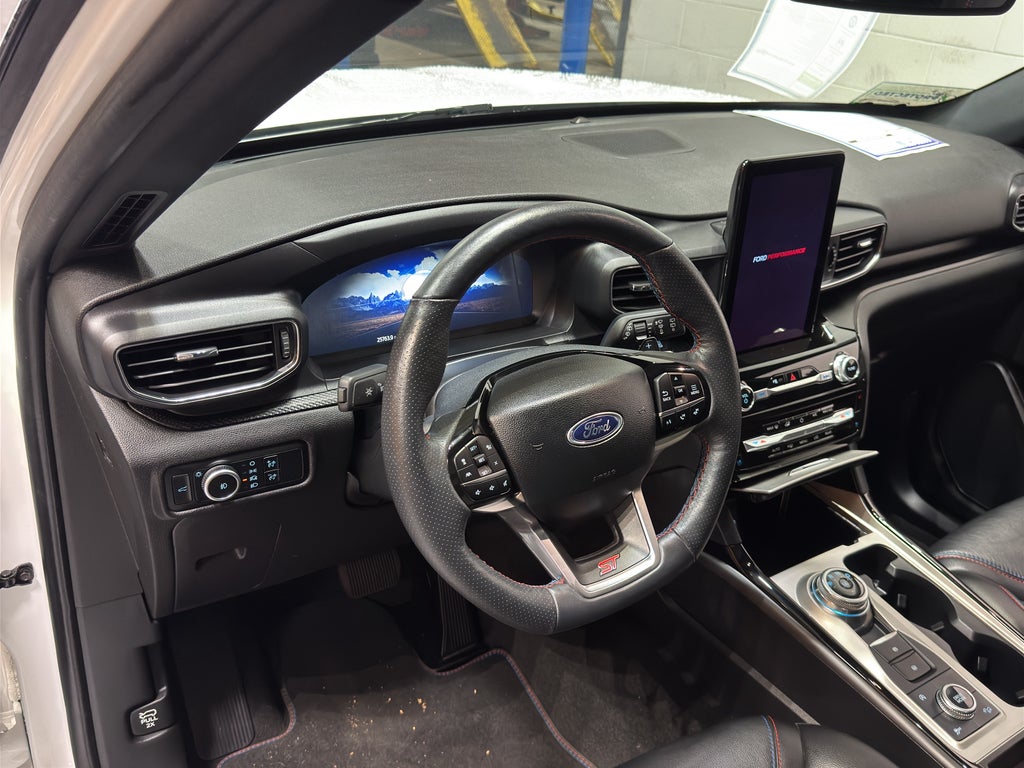 2024 Ford Explorer ST