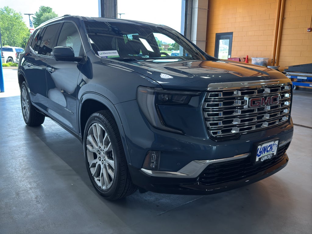 2025 GMC Acadia Denali