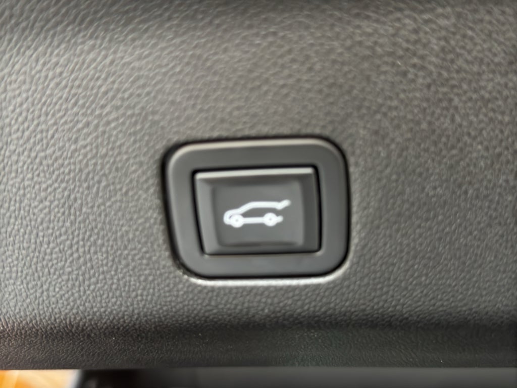 2021 GMC Yukon AT4