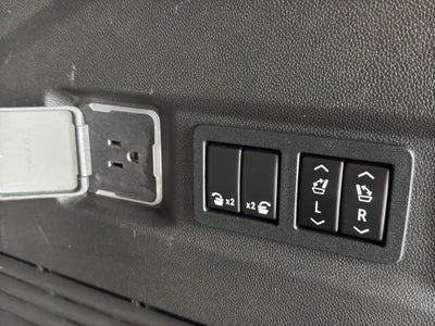 2021 GMC Yukon AT4