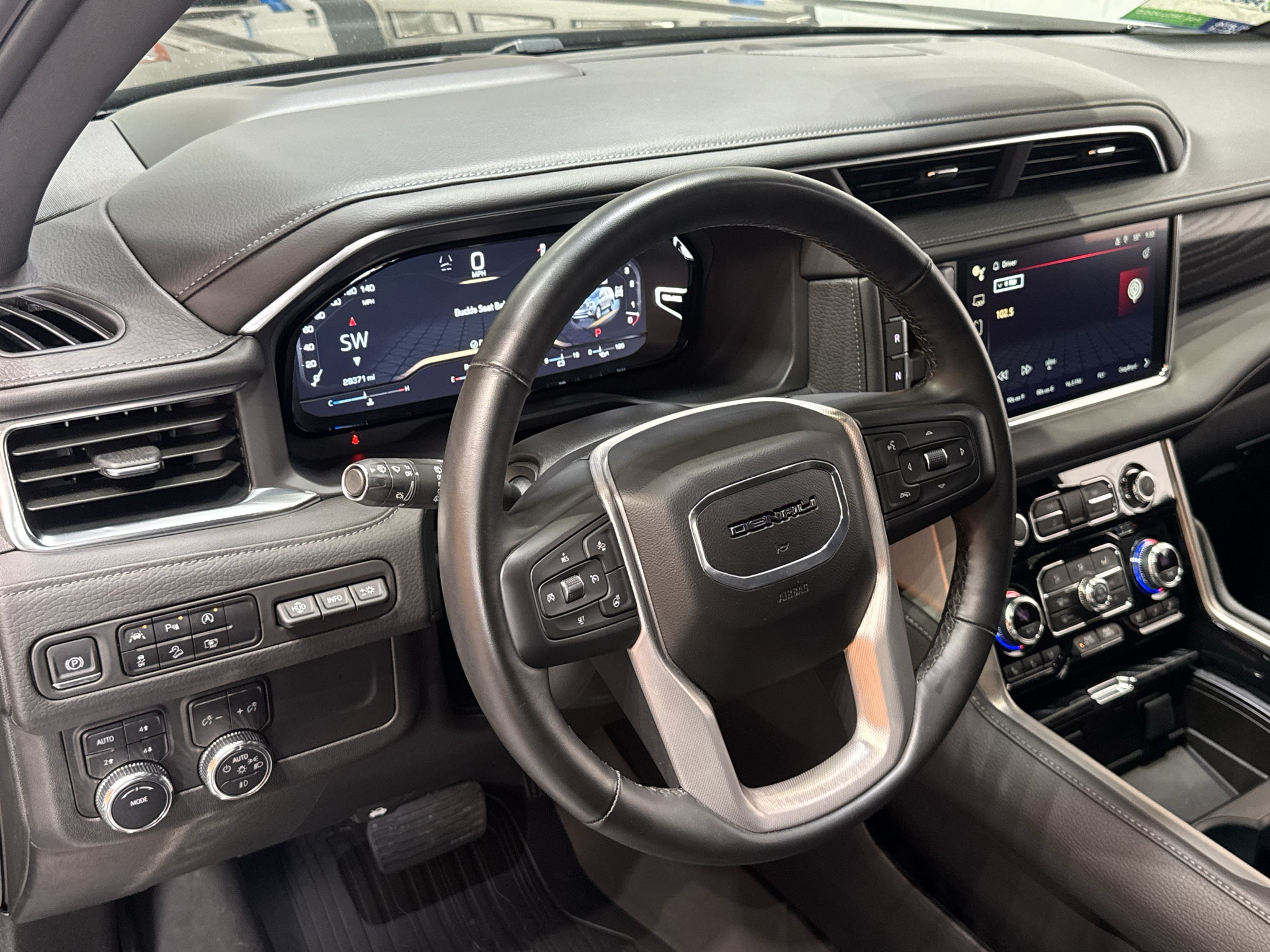 2024 GMC Yukon Denali
