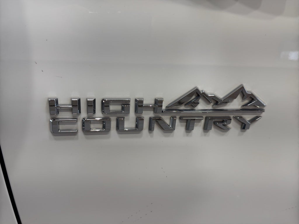 2022 Chevrolet Traverse High Country