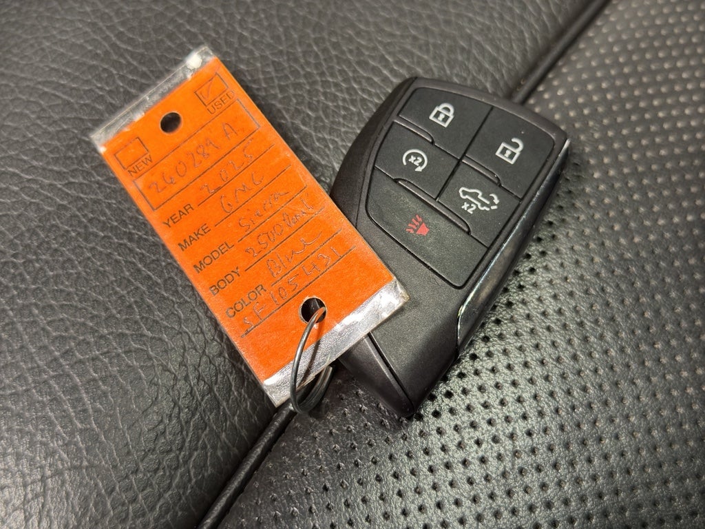 2025 GMC Sierra 2500 HD Denali