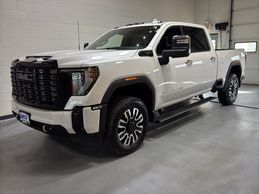 2025 GMC Sierra 3500 HD Denali Ultimate