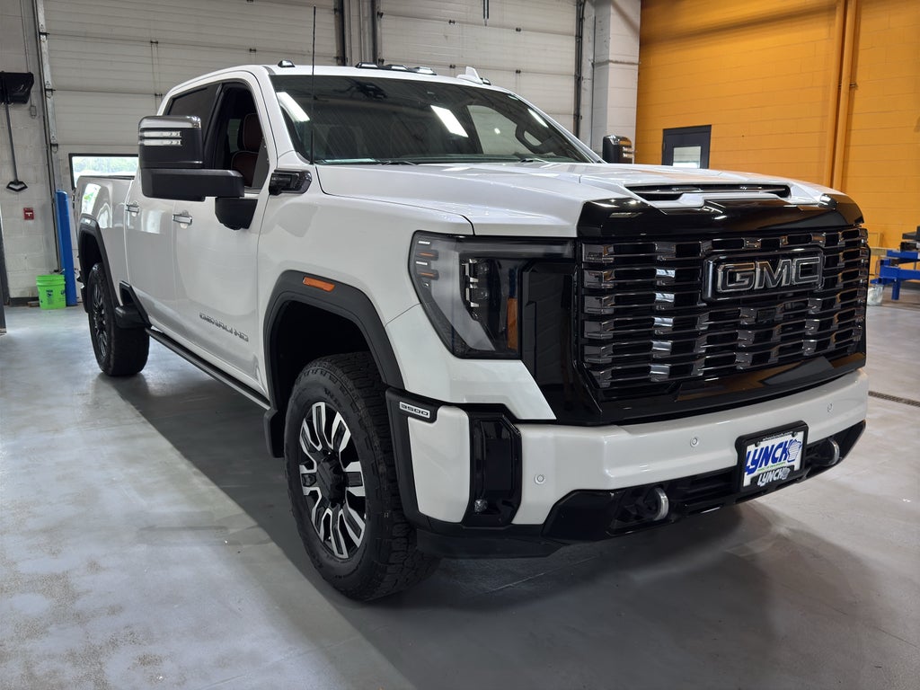 2025 GMC Sierra 3500 HD Denali Ultimate
