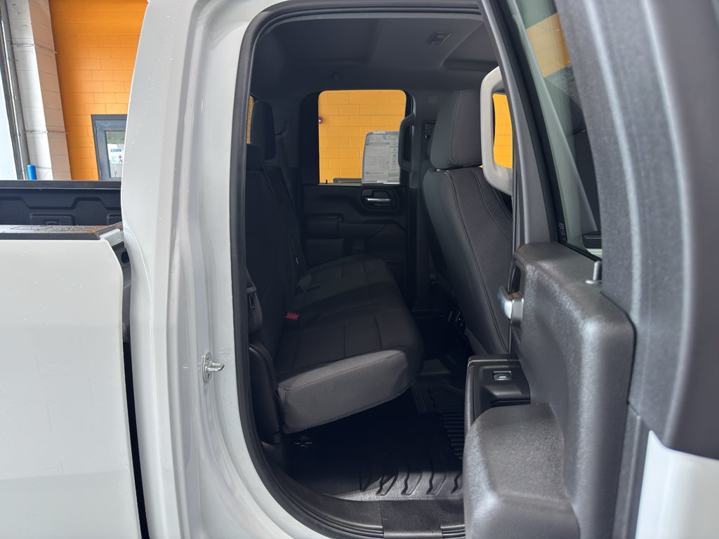 2025 GMC Sierra 2500 HD Pro