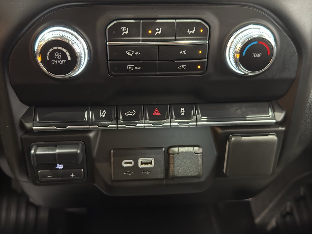 2025 GMC Sierra 2500 HD Pro