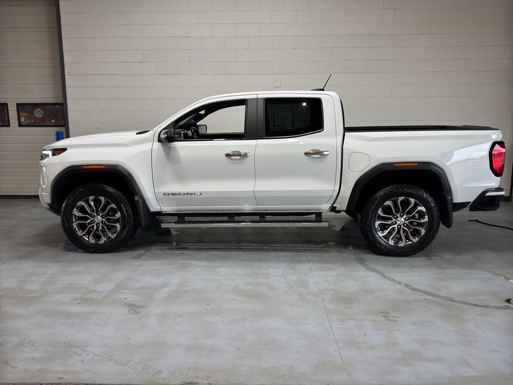 2024 GMC Canyon Denali
