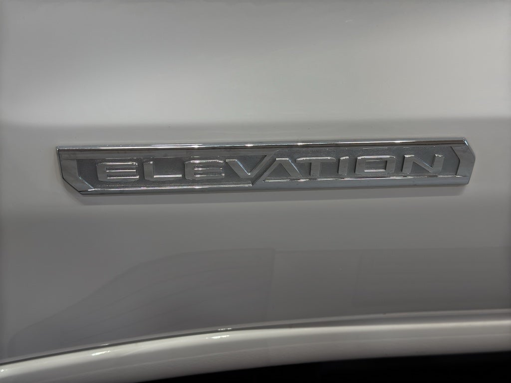2025 GMC Sierra 1500 Elevation