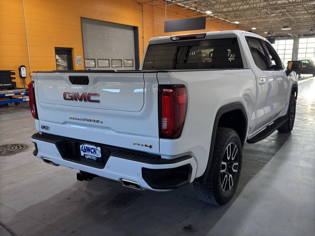 2025 GMC Sierra 1500 AT4