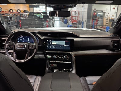 2025 GMC Sierra 1500 AT4