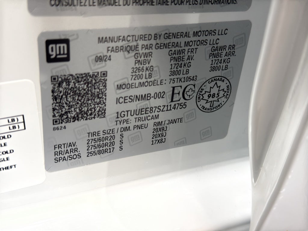 2025 GMC Sierra 1500 AT4