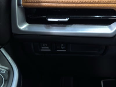 2025 Cadillac XT4 Sport