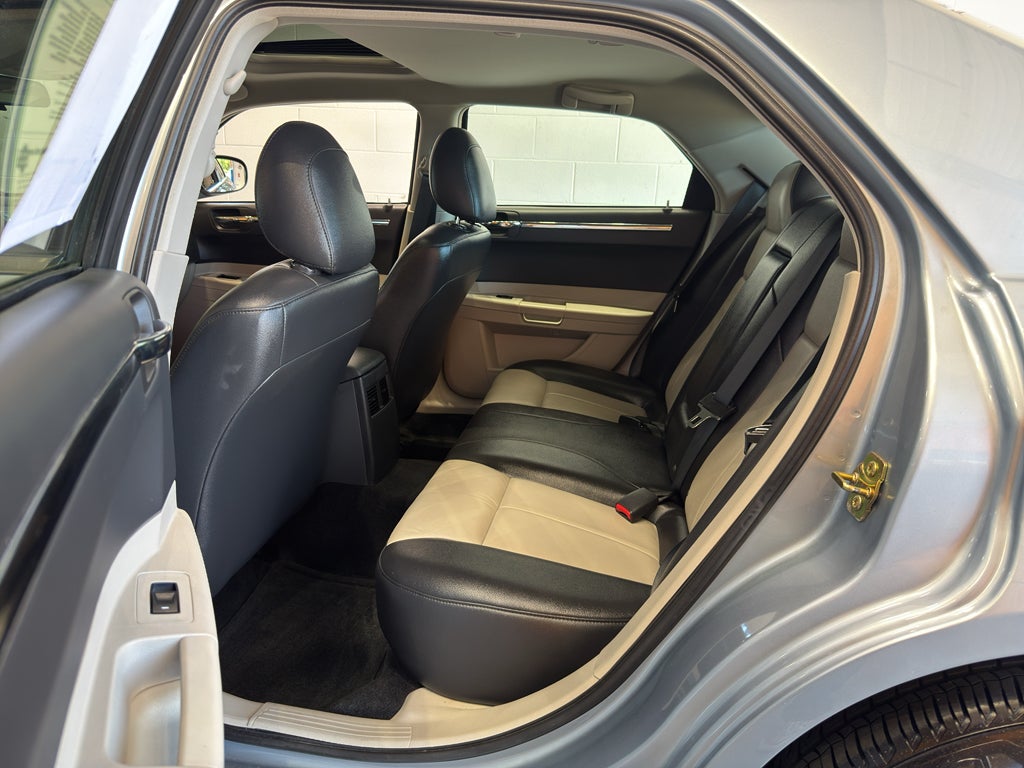 2006 Chrysler 300 Touring