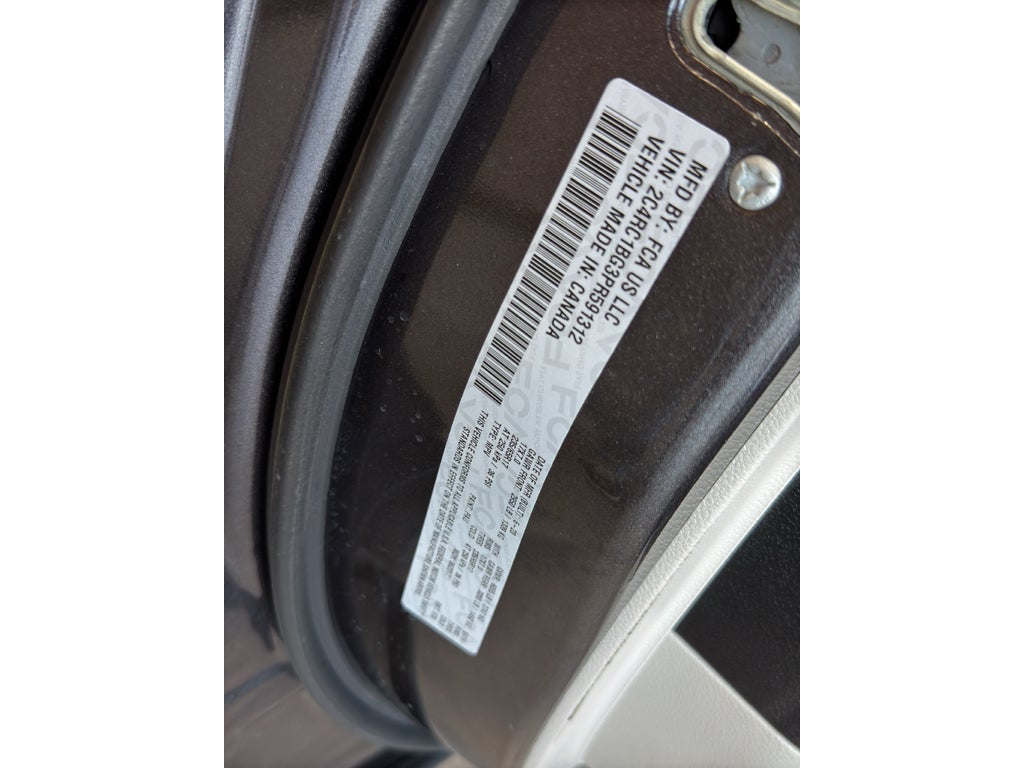 2023 Chrysler Pacifica Touring L