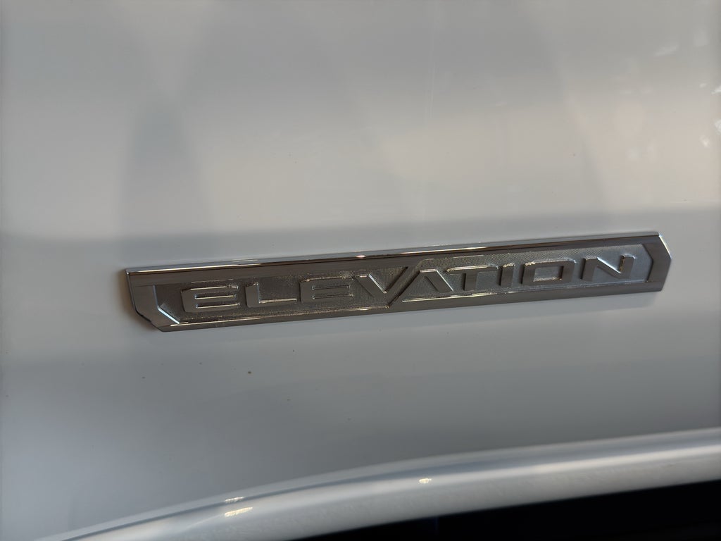 2025 GMC Sierra 1500 Elevation