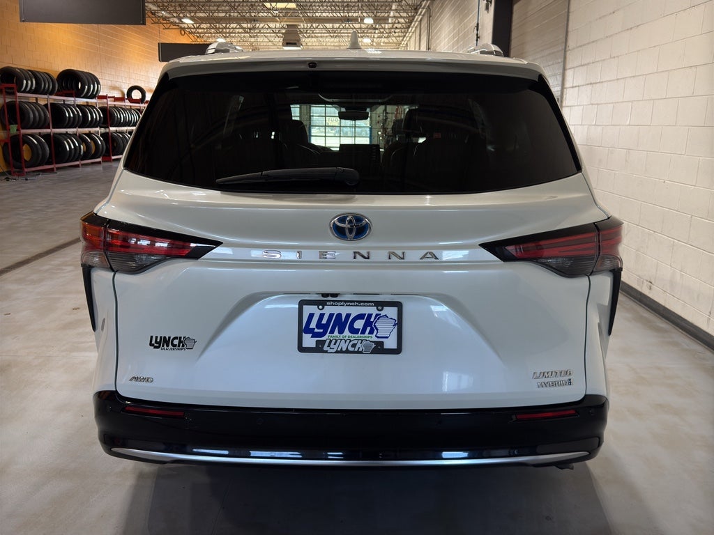 2021 Toyota Sienna Limited