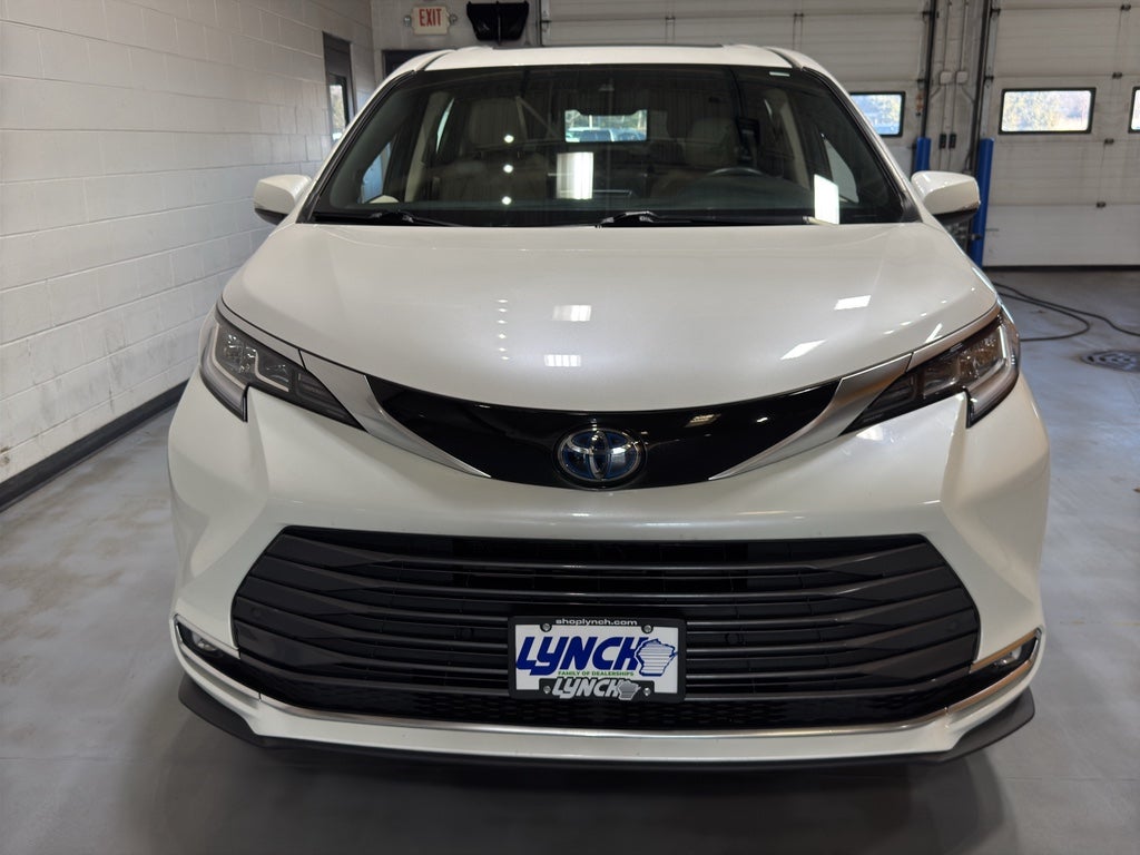 2021 Toyota Sienna Limited