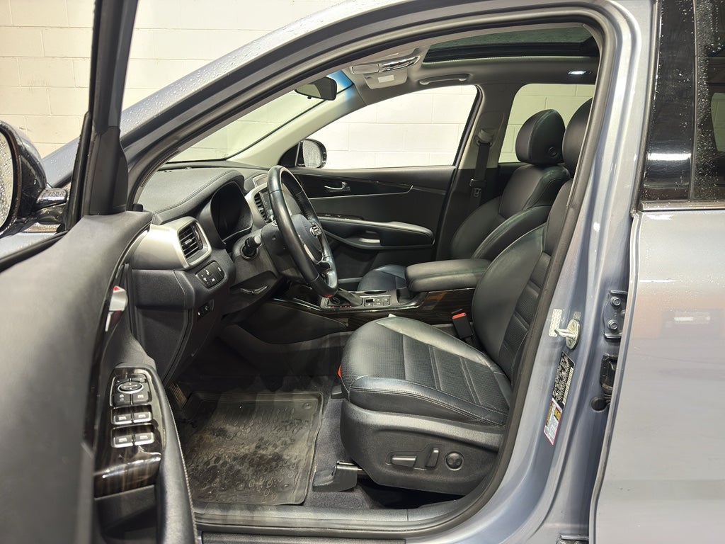 2020 Kia Sorento EX V6