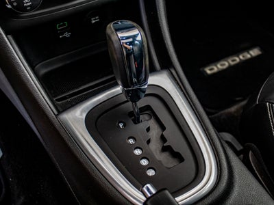 2011 Dodge Avenger Lux