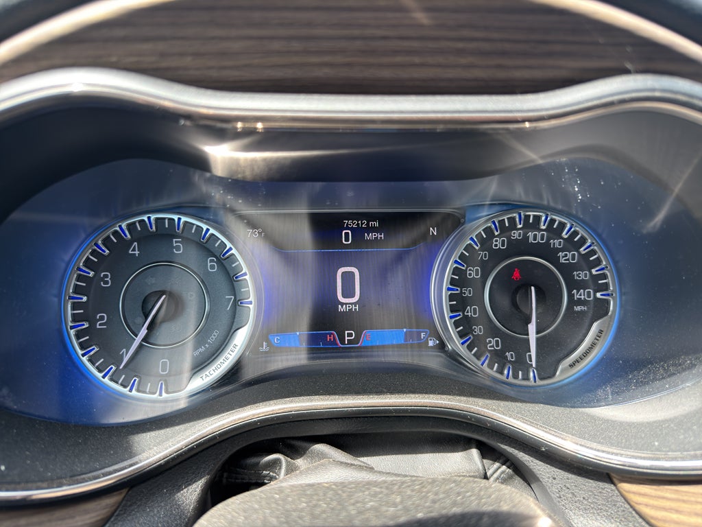 2015 Chrysler 200 C