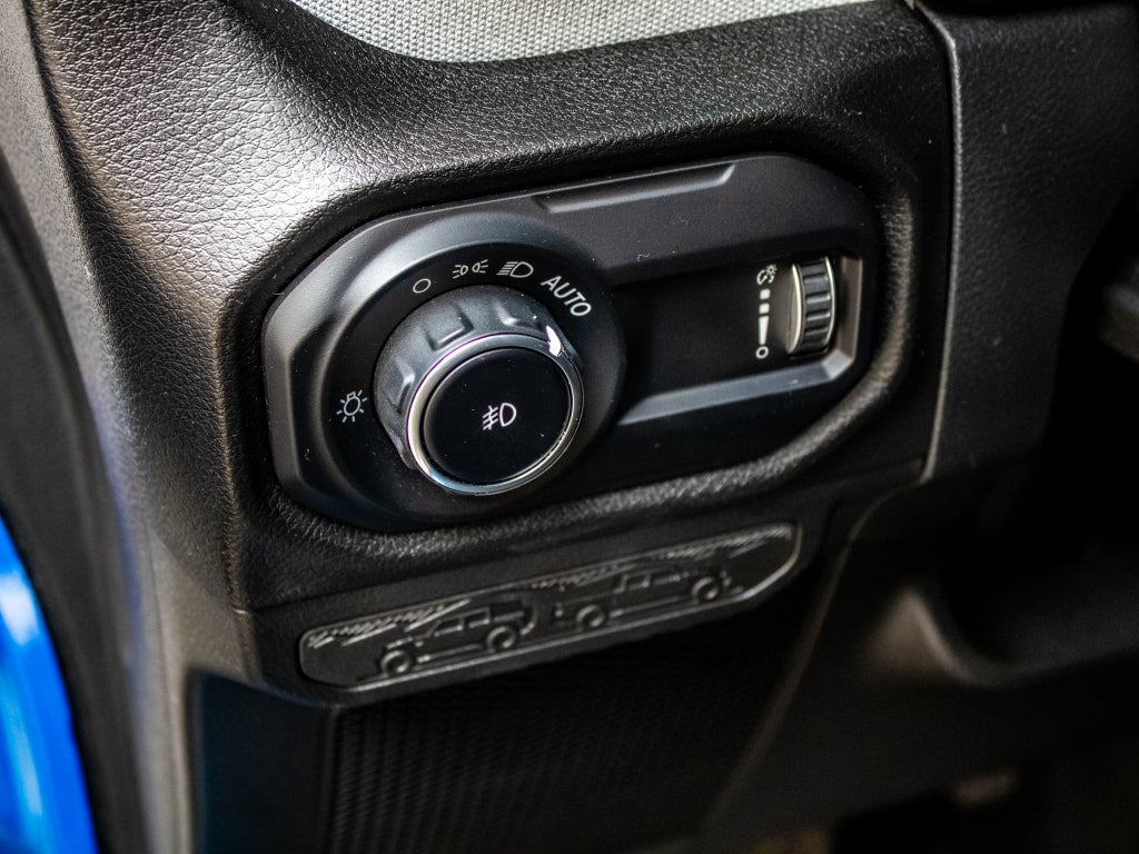 2024 Jeep Wrangler 2-Door Willys 4x4