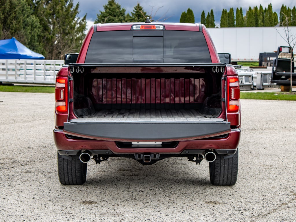 2021 RAM 1500 Laramie Crew Cab 4x4 5'7" Box