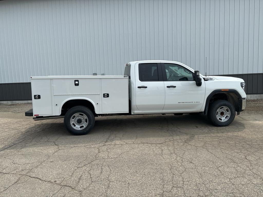 2024 GMC Sierra 2500 HD Pro