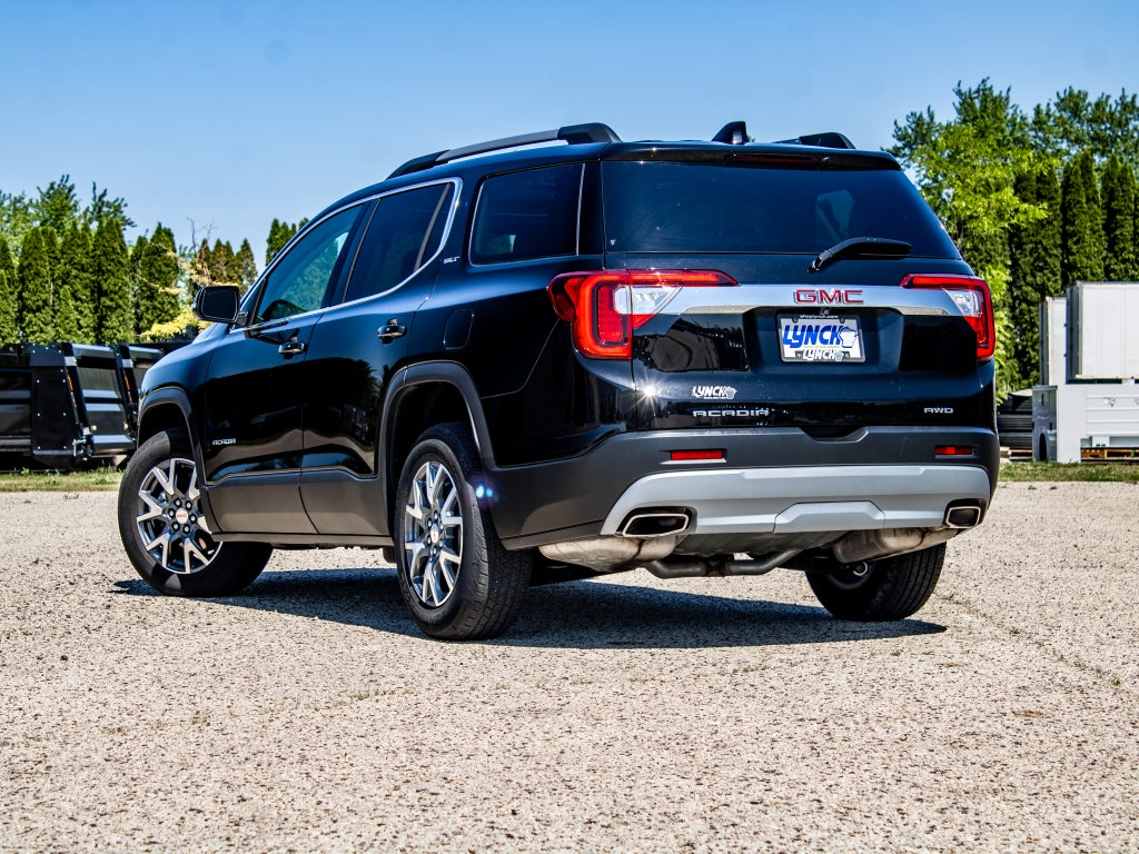 2023 GMC Acadia SLT