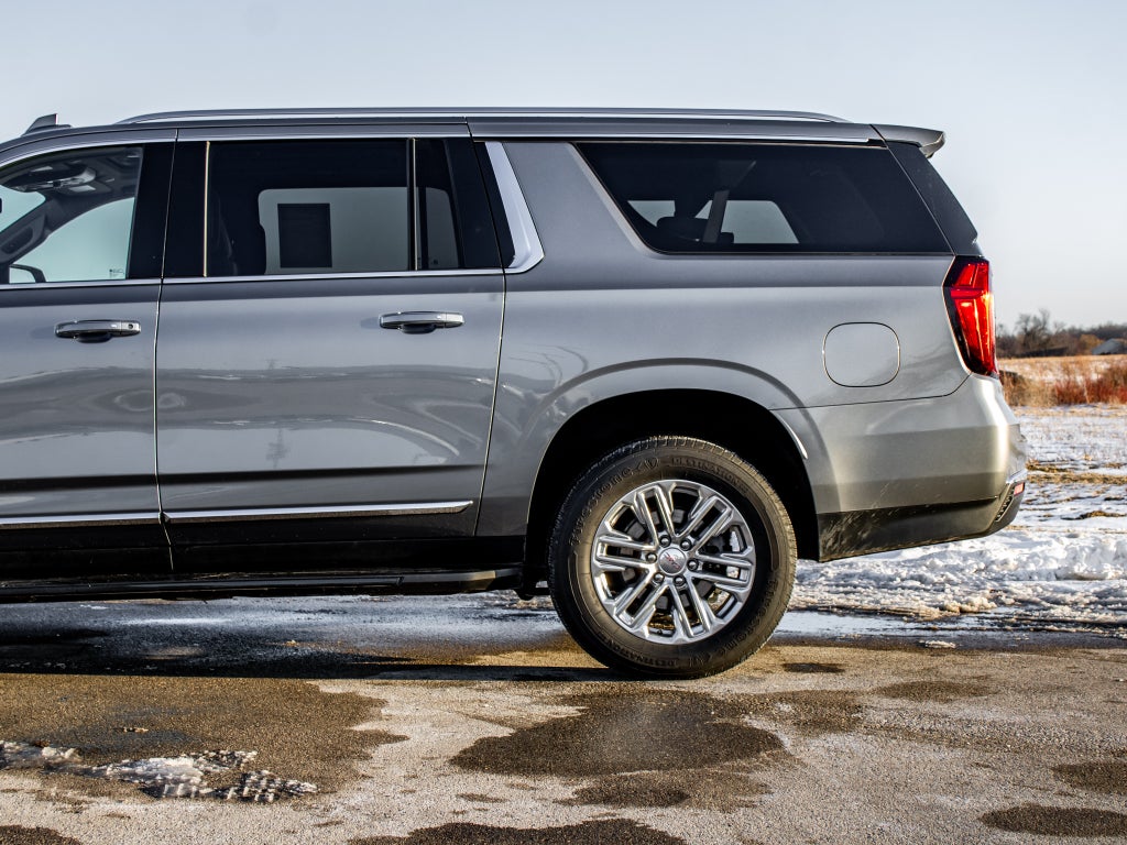 2022 GMC Yukon XL SLT