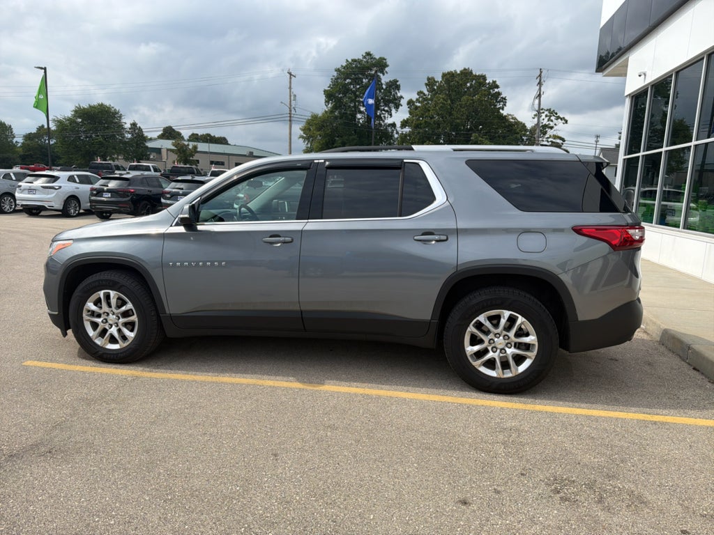2018 Chevrolet Traverse LT Cloth