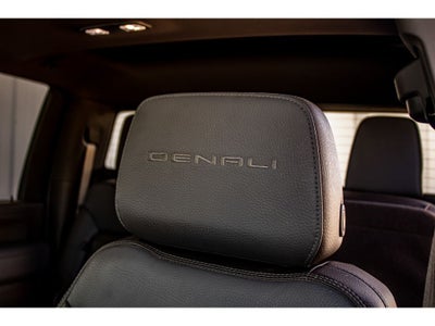 2023 GMC Sierra 3500 HD Denali