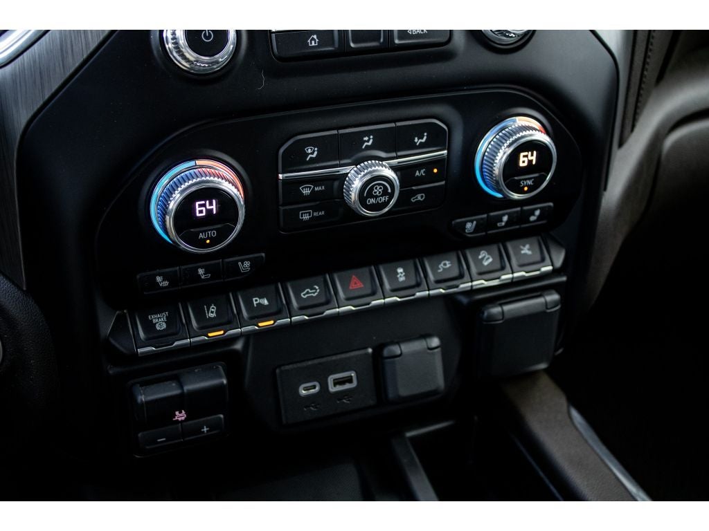 2023 GMC Sierra 3500 HD Denali