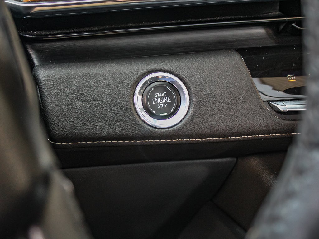 2023 Cadillac Escalade ESV Premium Luxury