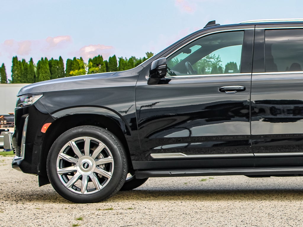 2023 Cadillac Escalade ESV Premium Luxury