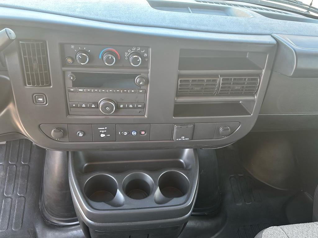 2024 Chevrolet Express Cutaway 3500 Work Van