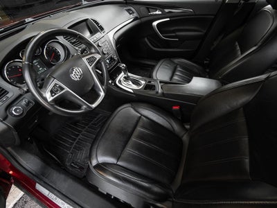 2013 Buick Regal Premium 1
