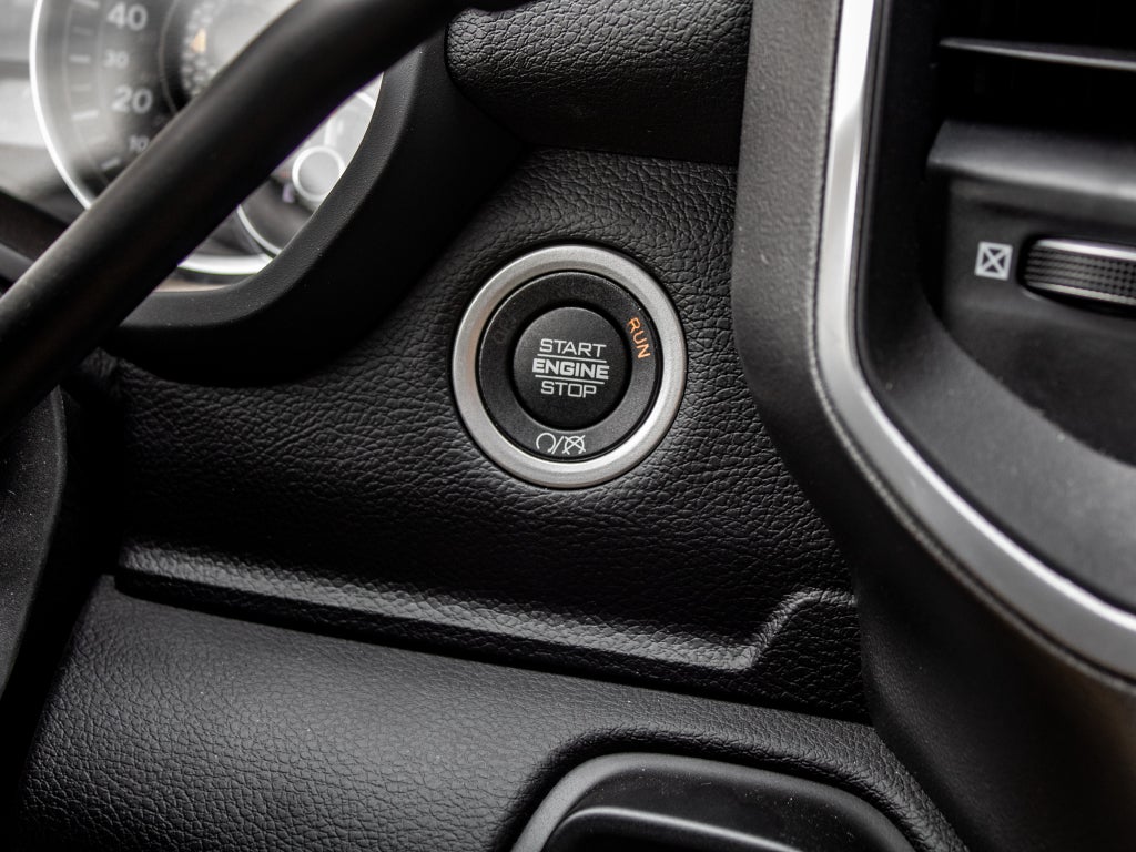 2024 RAM 3500 Big Horn Crew Cab 4x4 8' Box