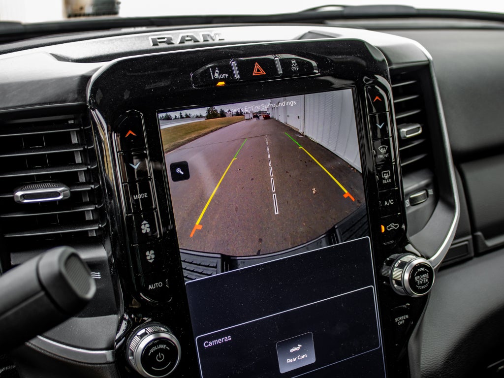 2024 RAM 3500 Big Horn Crew Cab 4x4 8' Box