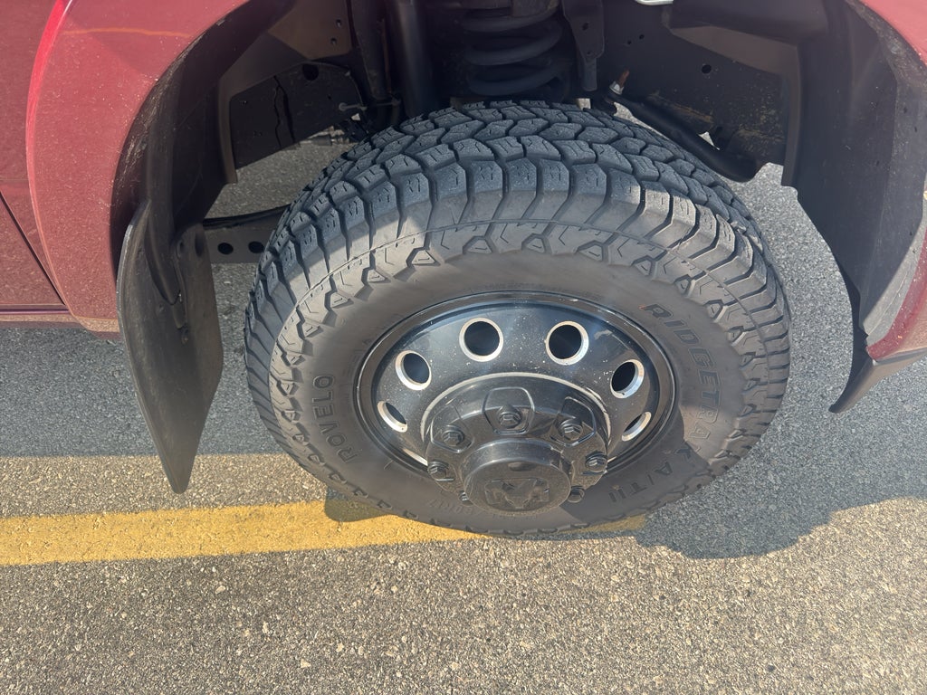 2022 RAM 3500 Laramie Crew Cab 4x4 8' Box