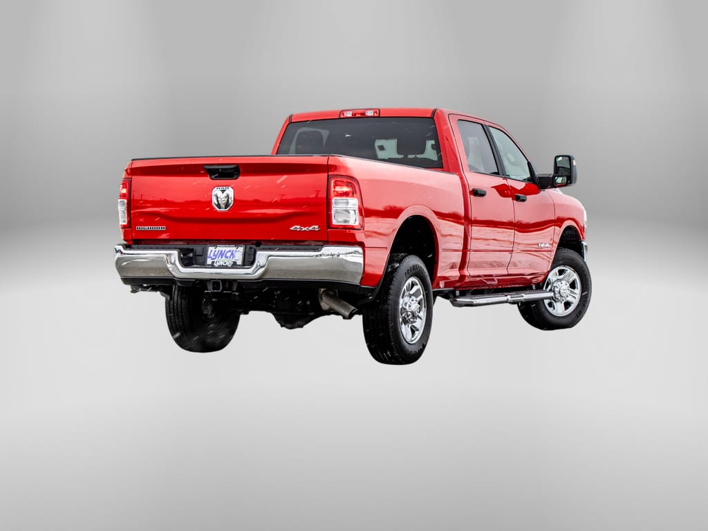 2024 RAM 2500 Big Horn Crew Cab 4x4 6'4" Box