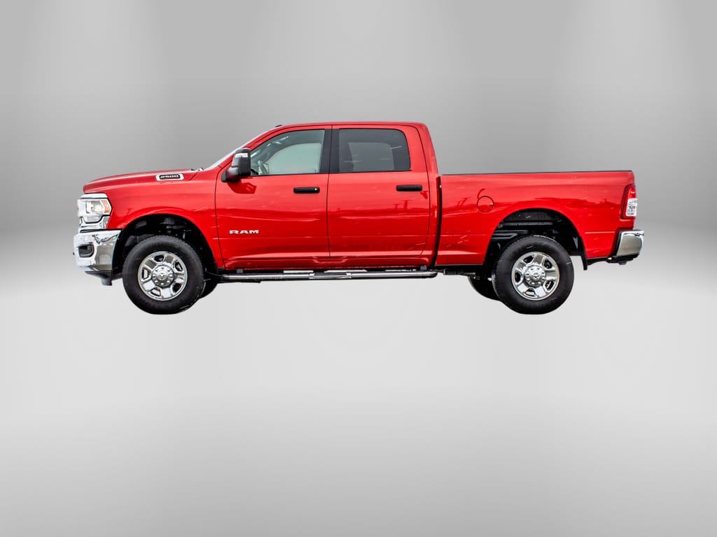 2024 RAM 2500 Big Horn Crew Cab 4x4 6'4" Box