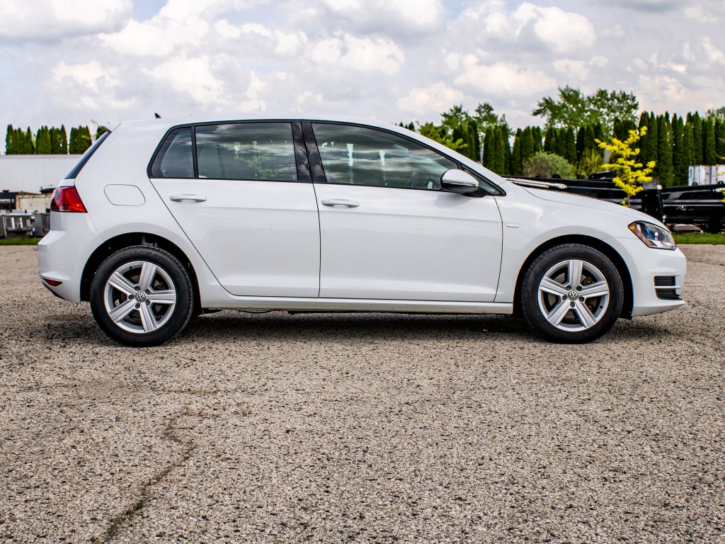 2017 Volkswagen Golf TSI Wolfsburg Edition 4-Door