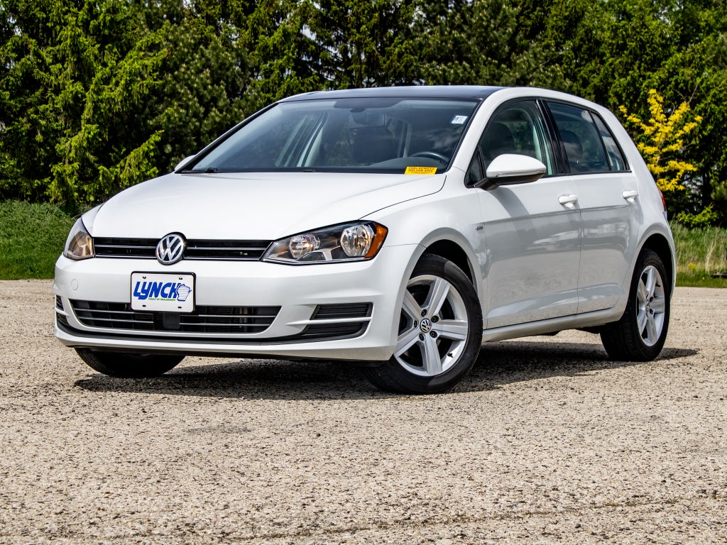 2017 Volkswagen Golf TSI Wolfsburg Edition 4-Door