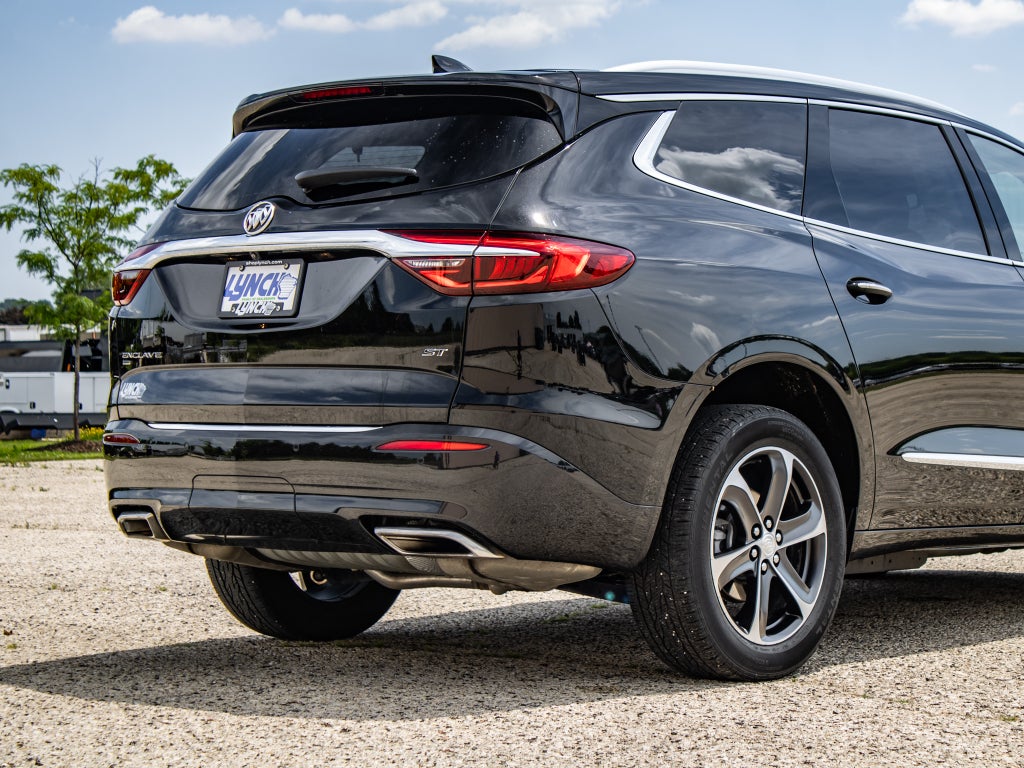 2021 Buick Enclave Essence